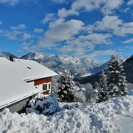 Berthold Apartment *